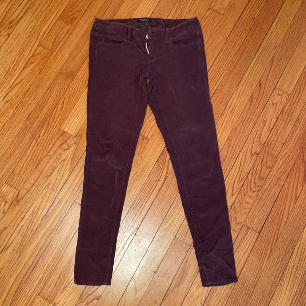American Eagle jegging- corduroy look